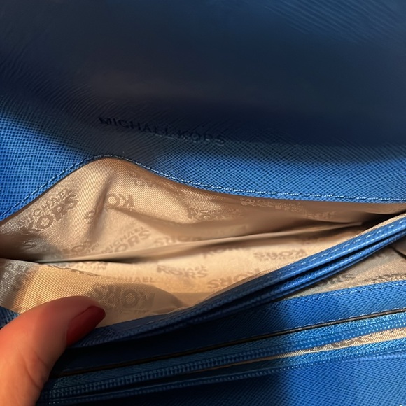 NWOT…Michael Kors Mimi Large Bifold Wallet blue - Picture 5 of 9